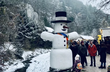 Johannesbachklamm-szurdok adventi vásár bejárata