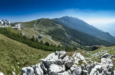 thumb-garda-to-vilaga-ritalia-modra-10961766073423737262.webp
