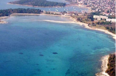 thumb-pula-isztria-romaja-es-tengerparti-furdozes-medulinban-170864178032304347372.webp